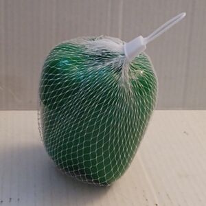 4/$40 New Green Pepper Refrigerator Storage Container
